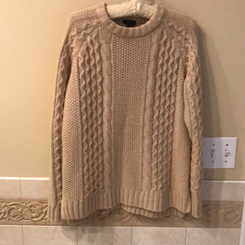 Theory Fisherman’s knit sweater- perfect condition